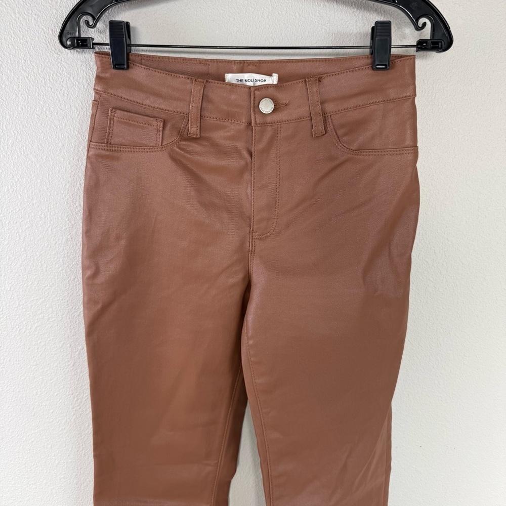 New The Noli Shop Aria Coated Bootcut Flare Jean Mocha Mousse NWT Women’s 27 - Picture 4 of 14